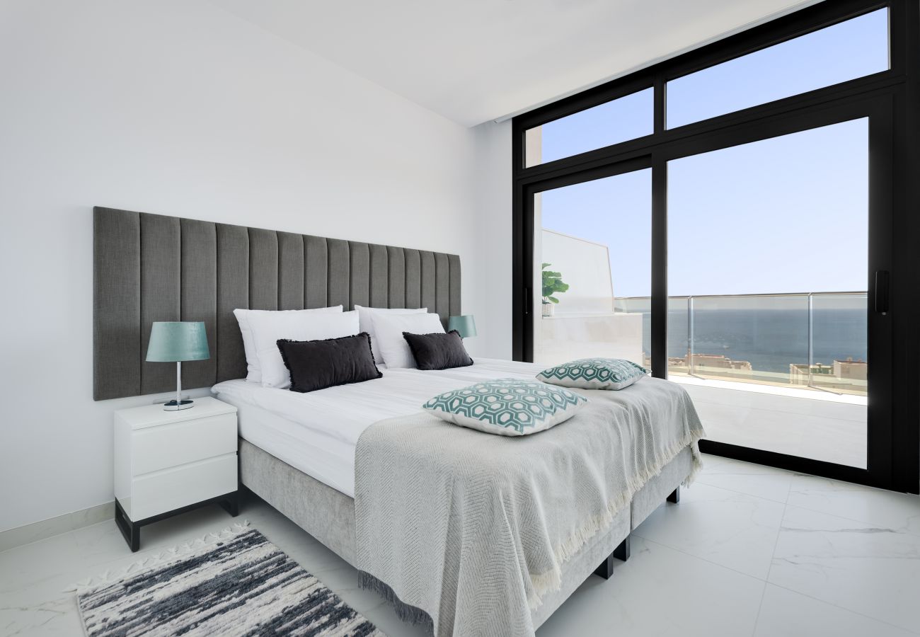 Apartamento en Benidorm - CLIFFS 3 Bedrooms Apartments