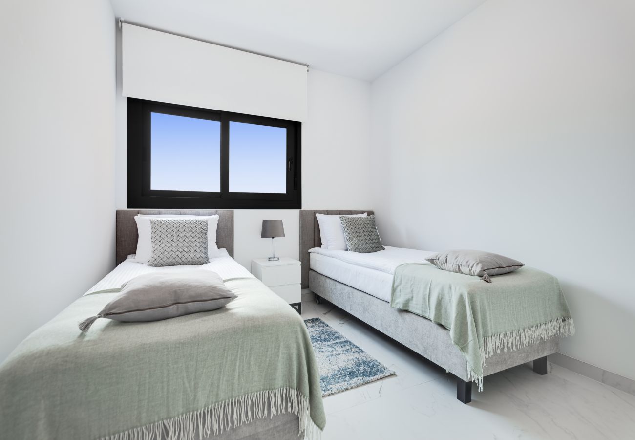 Apartamento en Benidorm - CLIFFS 3 Bedrooms Apartments