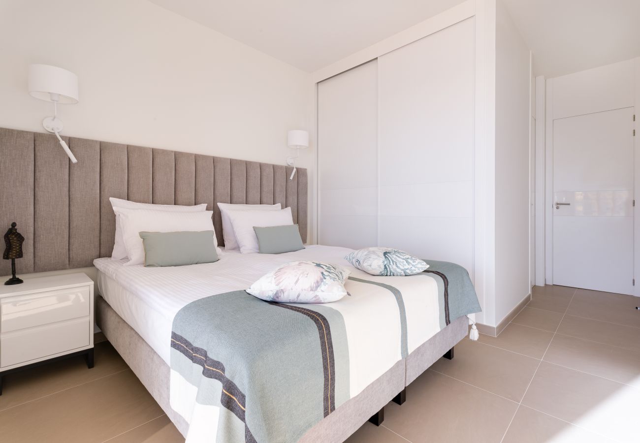 Apartment in Benidorm - INTEMPO RUBY 2 Bedrooms corner apartment