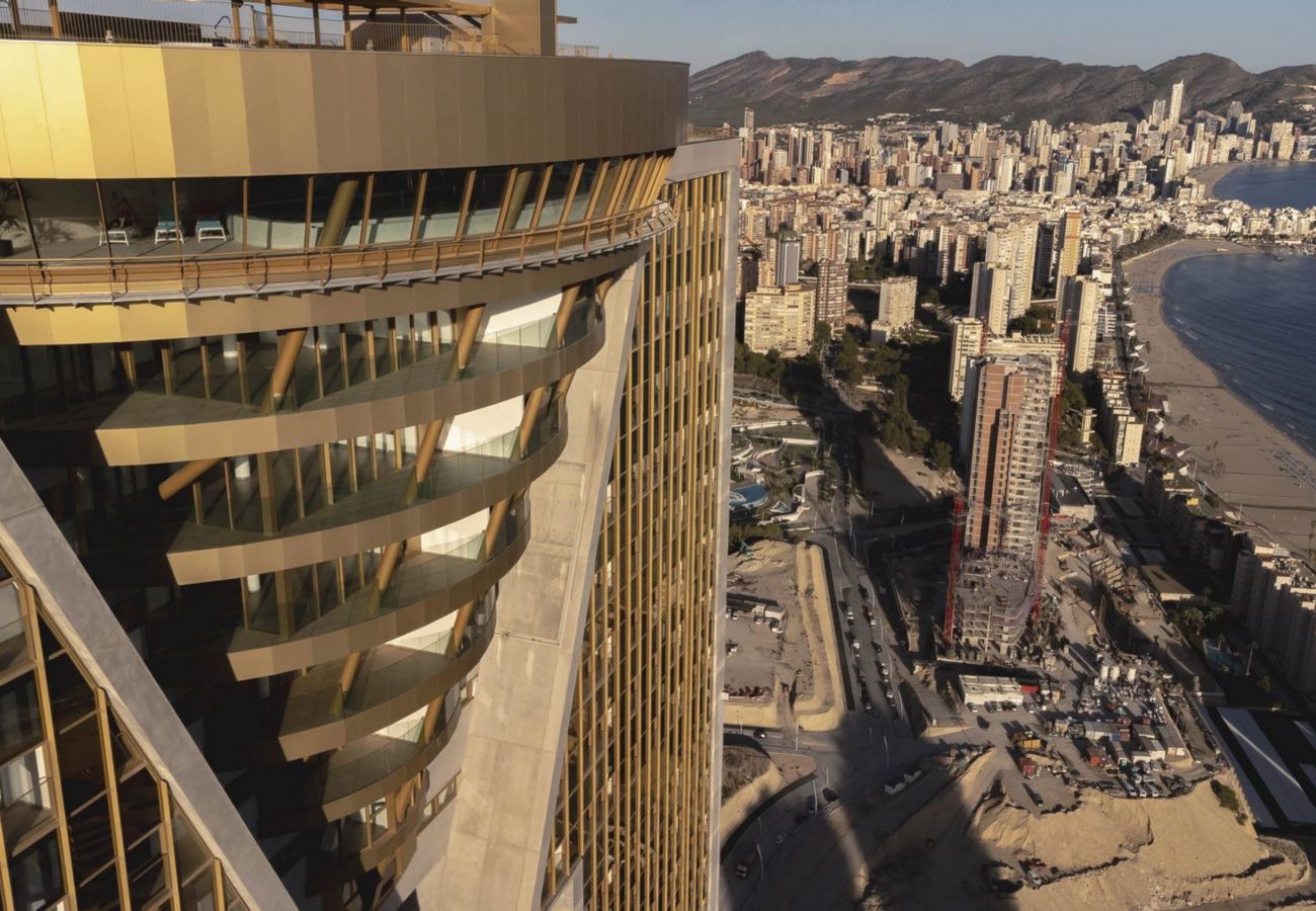 Апартаменты на Бенидорм / Benidorm - Deluxe Apartment Intempo 26C